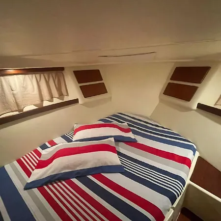 Hotel na wodzie Kairos